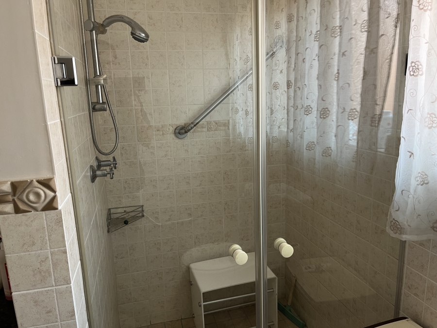 3 Bedroom Property for Sale in Die Wilgers Gauteng