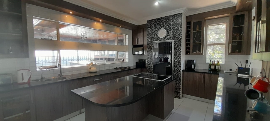 To Let 4 Bedroom Property for Rent in Moreleta Park Gauteng