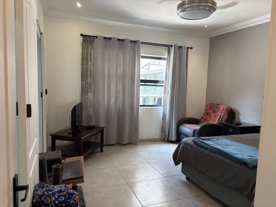 To Let 3 Bedroom Property for Rent in Waverley Gauteng