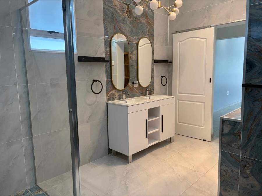 To Let 3 Bedroom Property for Rent in Waverley Gauteng