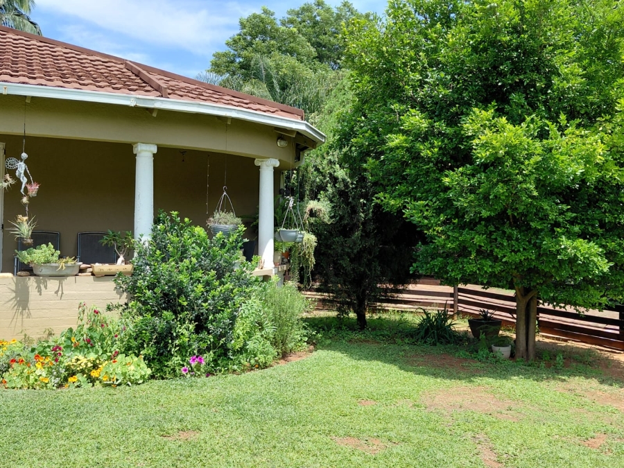 To Let 4 Bedroom Property for Rent in Villieria Gauteng