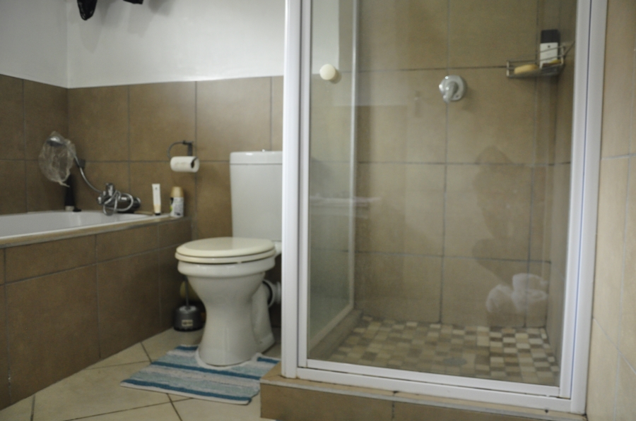 3 Bedroom Property for Sale in Noordwyk Gauteng