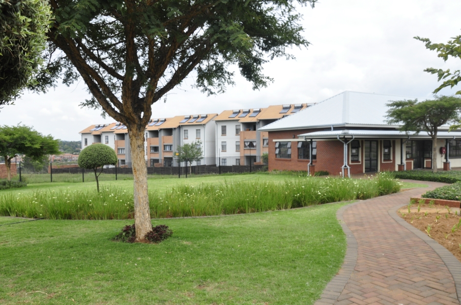 3 Bedroom Property for Sale in Noordwyk Gauteng