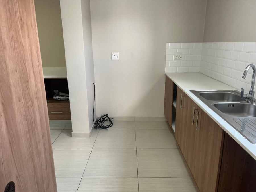 To Let 2 Bedroom Property for Rent in Kyalami Gauteng