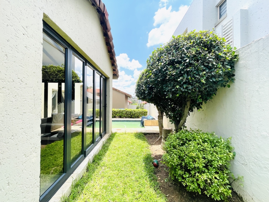 To Let 3 Bedroom Property for Rent in North Riding Gauteng