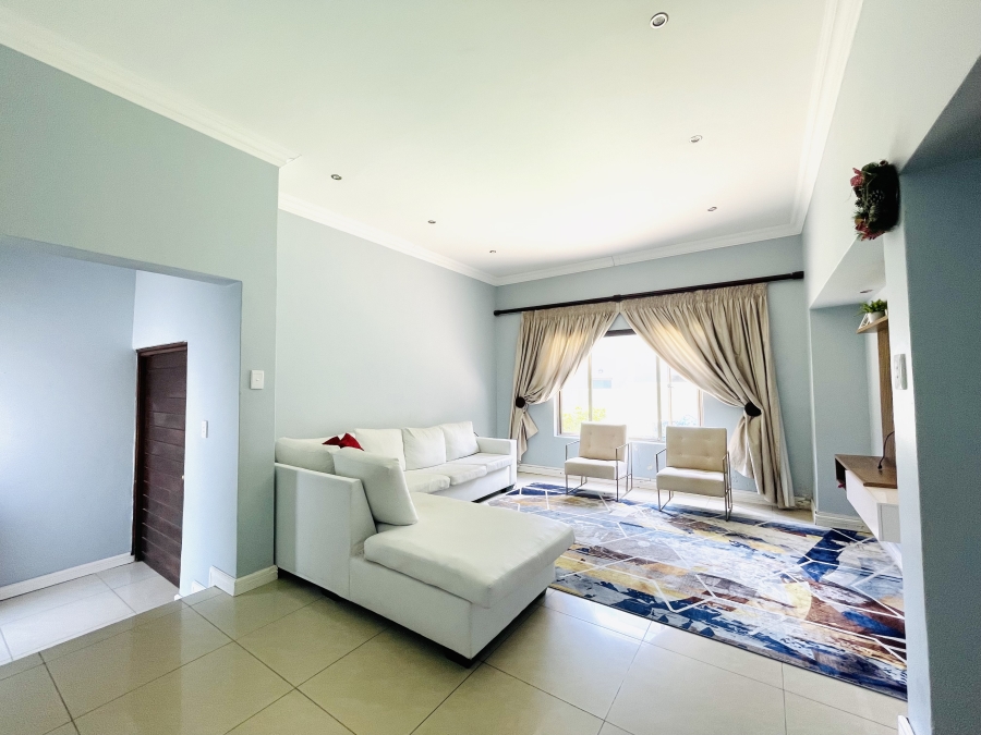 To Let 3 Bedroom Property for Rent in North Riding Gauteng