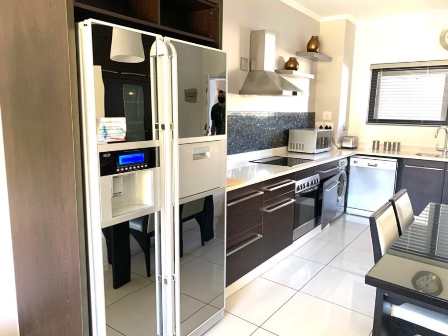 To Let 2 Bedroom Property for Rent in Morningside Gauteng