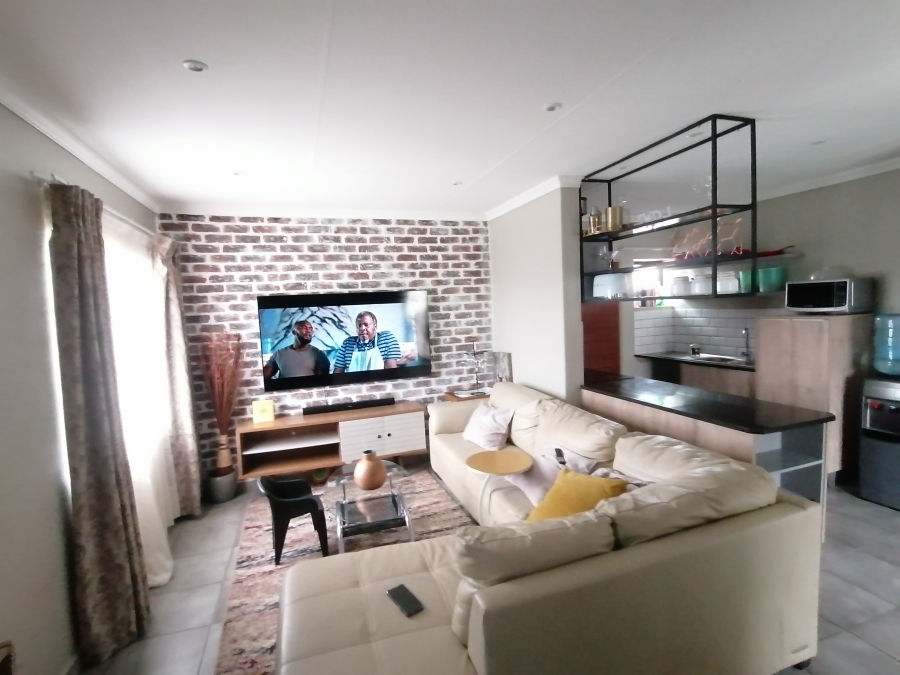 3 Bedroom Property for Sale in Lotus Gardens Gauteng