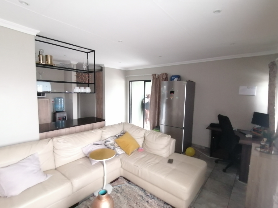 3 Bedroom Property for Sale in Lotus Gardens Gauteng