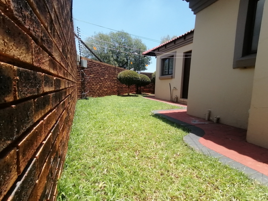 To Let 3 Bedroom Property for Rent in Montana Gauteng