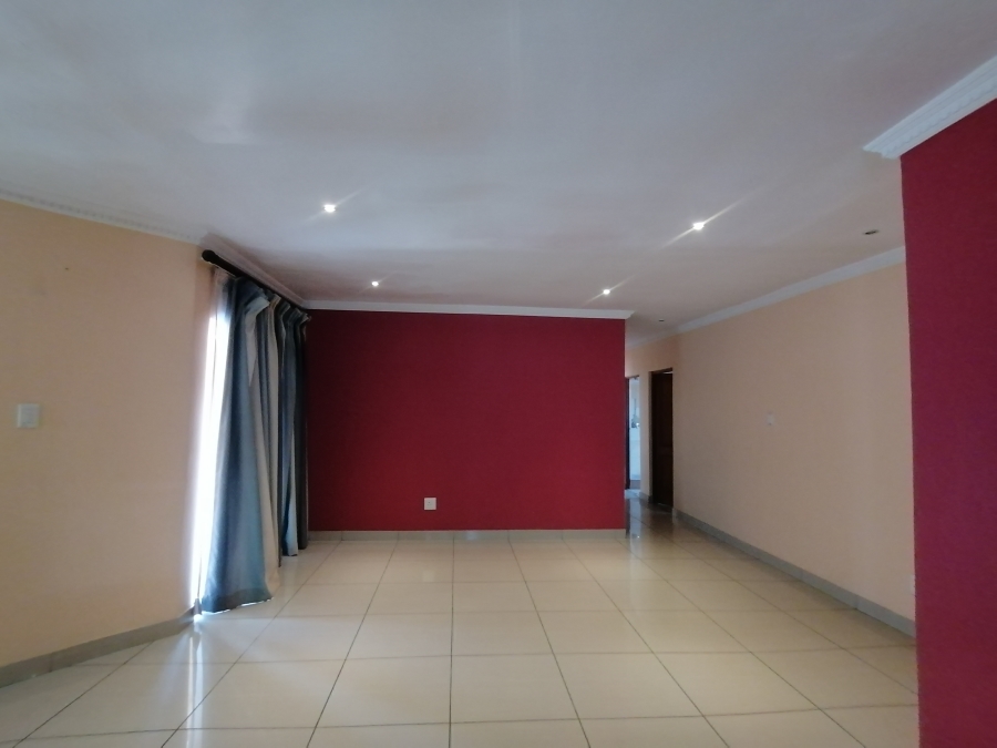 To Let 3 Bedroom Property for Rent in Montana Gauteng
