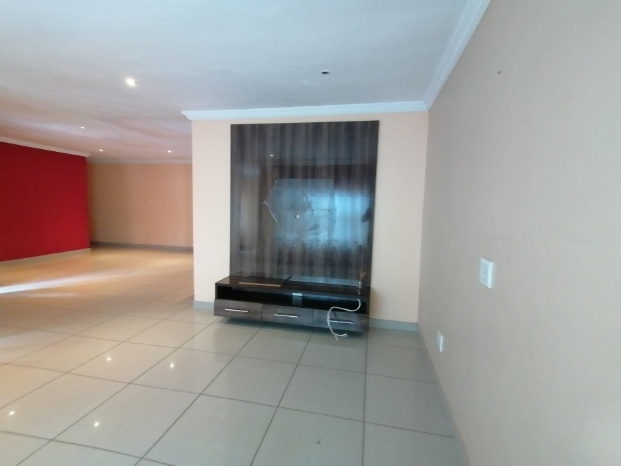 To Let 3 Bedroom Property for Rent in Montana Gauteng