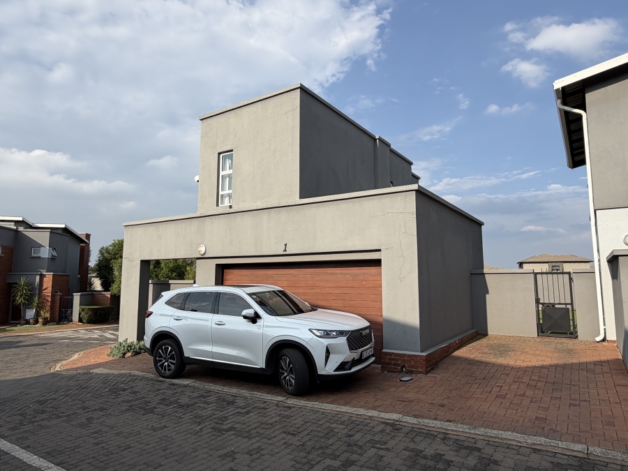 4 Bedroom Property for Sale in Eye of Africa Gauteng