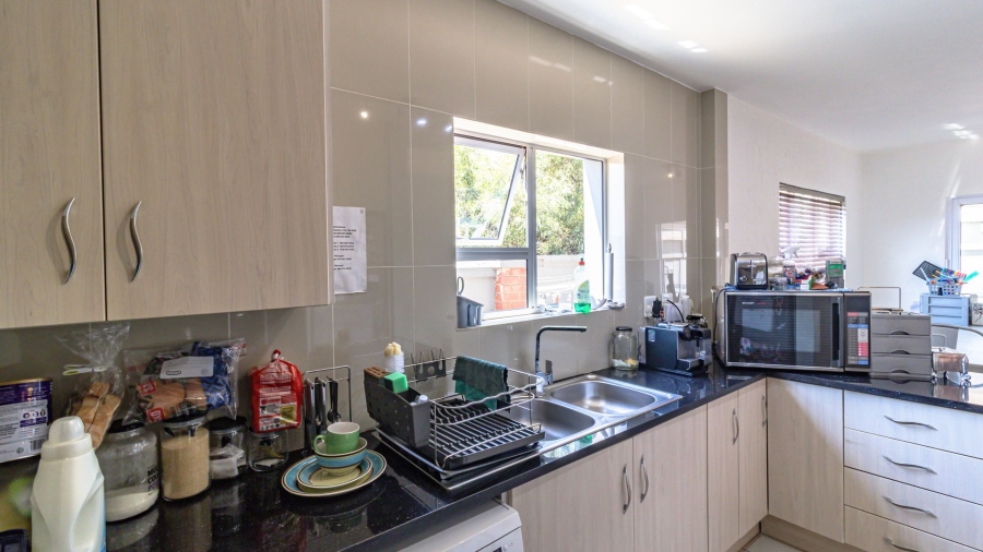 4 Bedroom Property for Sale in Eye of Africa Gauteng