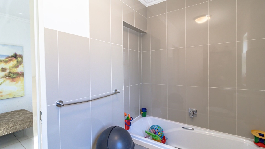 4 Bedroom Property for Sale in Eye of Africa Gauteng