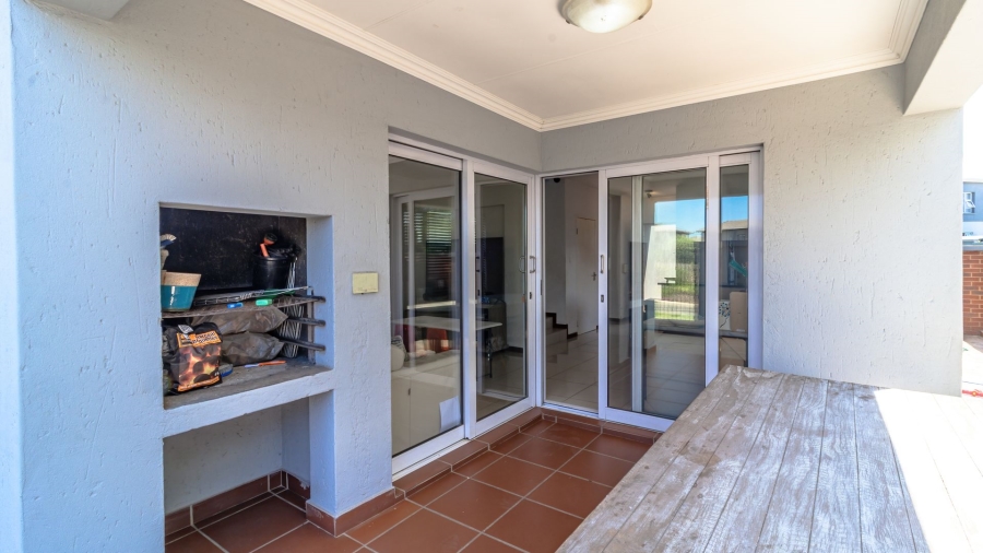 4 Bedroom Property for Sale in Eye of Africa Gauteng