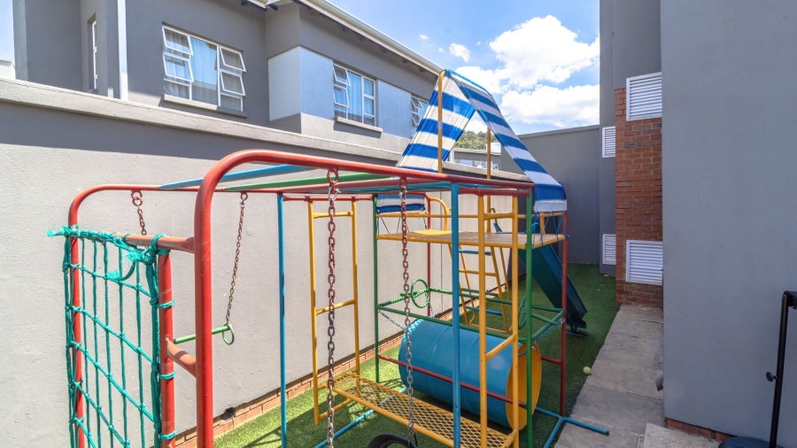 4 Bedroom Property for Sale in Eye of Africa Gauteng