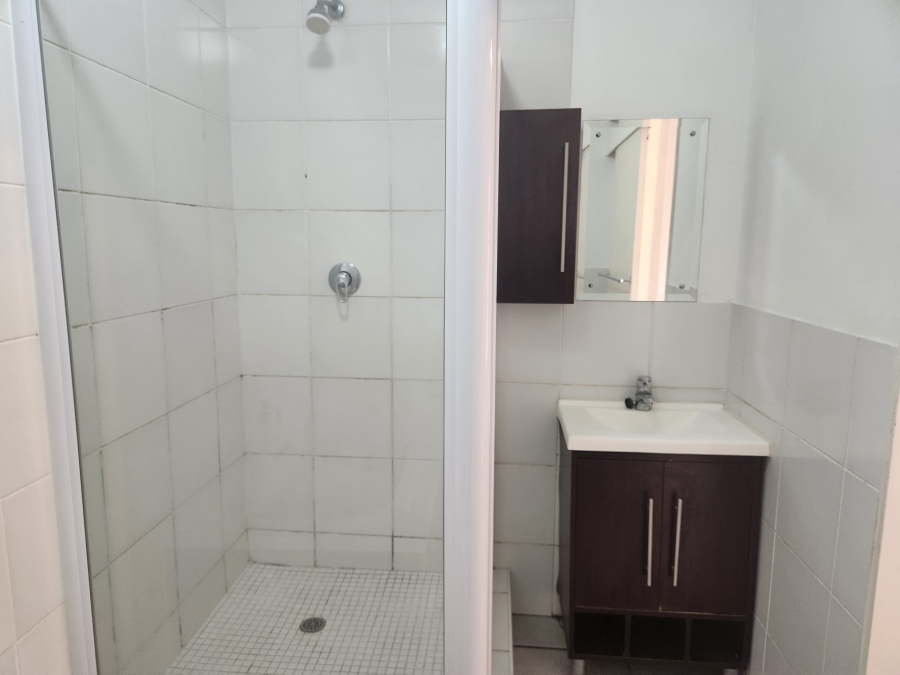 1 Bedroom Property for Sale in Ferndale Gauteng