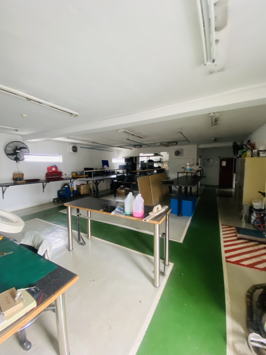 Commercial Property for Sale in New Redruth Gauteng