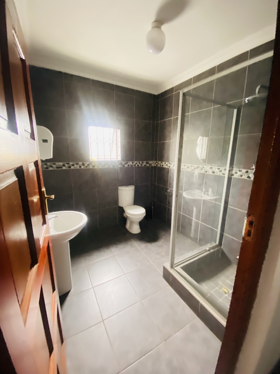 Commercial Property for Sale in New Redruth Gauteng