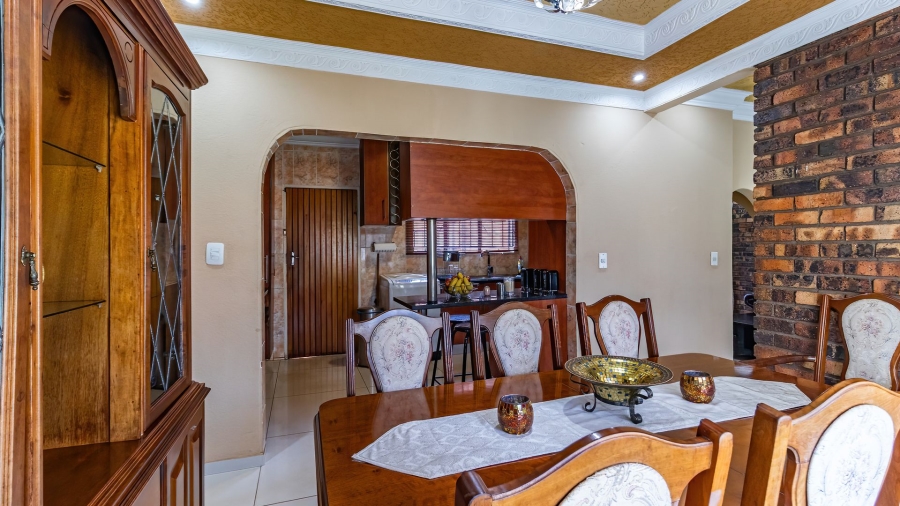 3 Bedroom Property for Sale in Dawn Park Gauteng