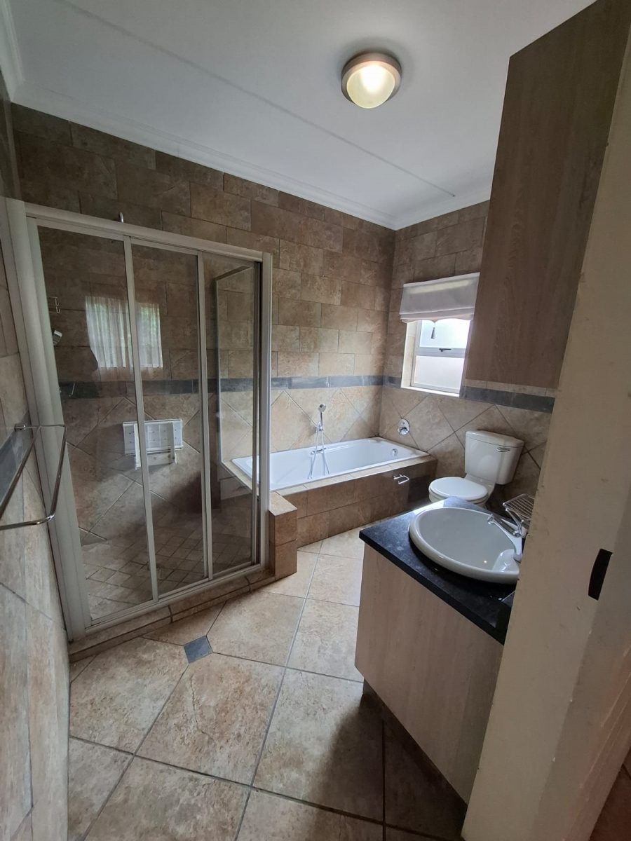 2 Bedroom Property for Sale in Brentwood Park Gauteng