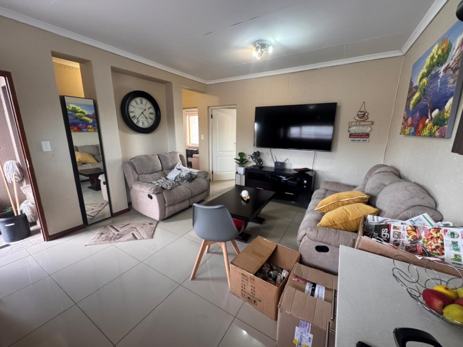 2 Bedroom Property for Sale in Helderwyk Gauteng