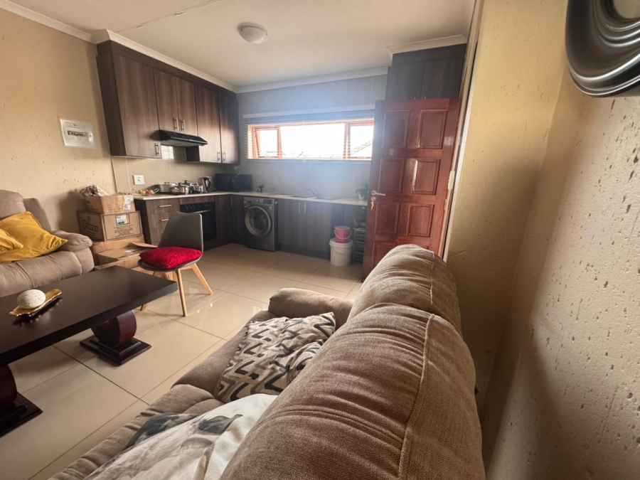 2 Bedroom Property for Sale in Helderwyk Gauteng