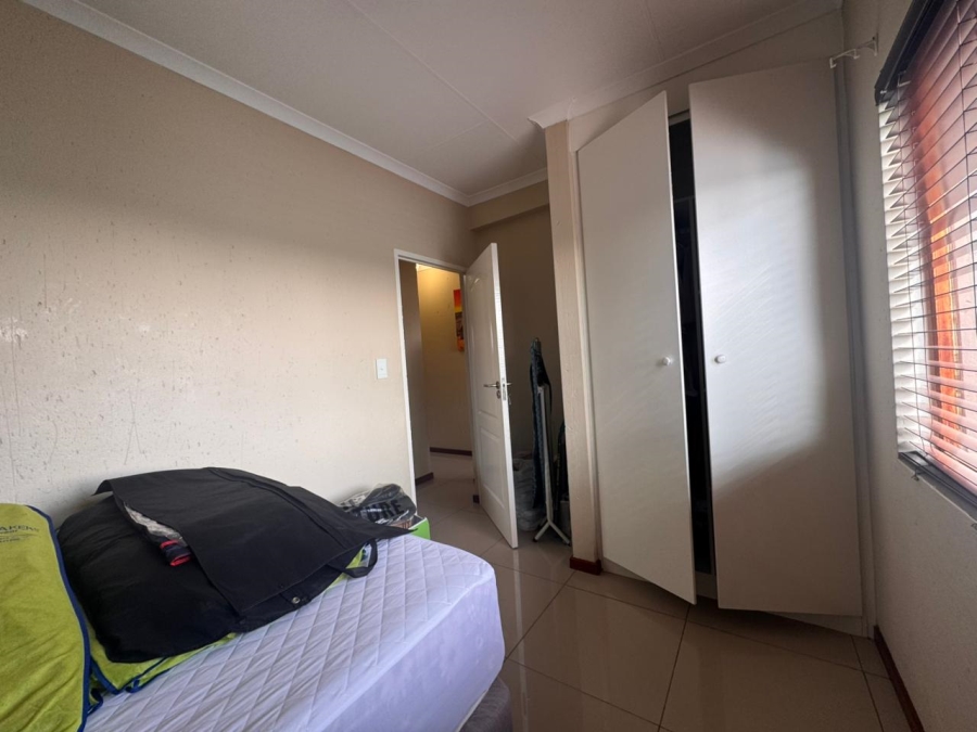 2 Bedroom Property for Sale in Helderwyk Gauteng