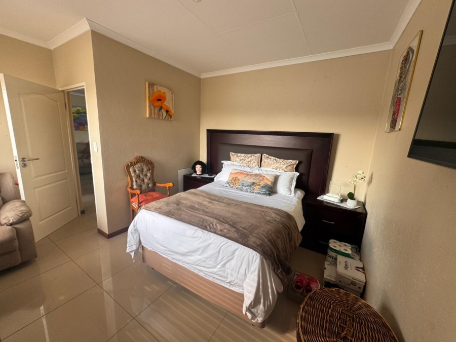 2 Bedroom Property for Sale in Helderwyk Gauteng