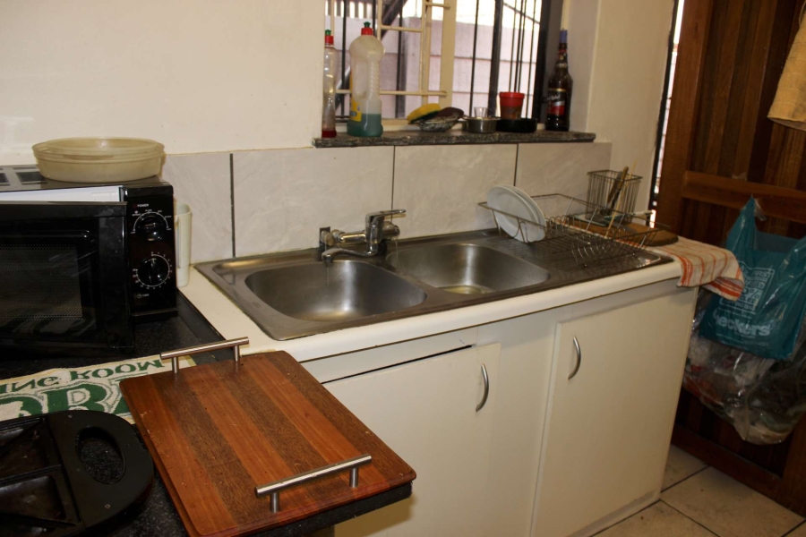 5 Bedroom Property for Sale in Pretoria Gardens Gauteng