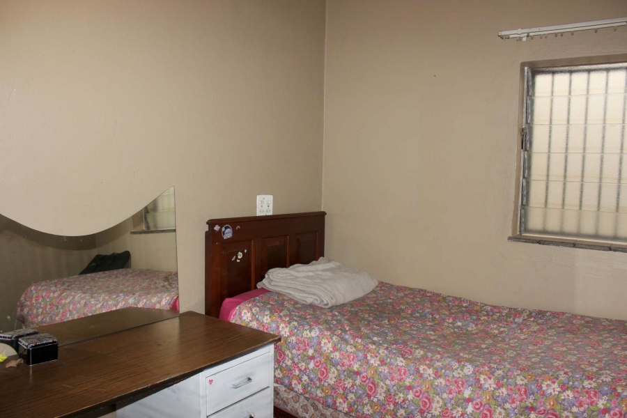 5 Bedroom Property for Sale in Pretoria Gardens Gauteng