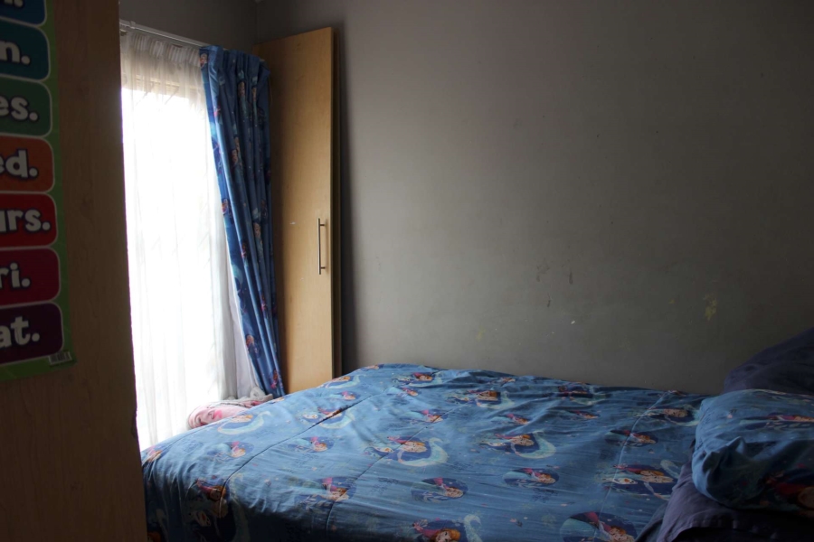 3 Bedroom Property for Sale in Kirkney Gauteng