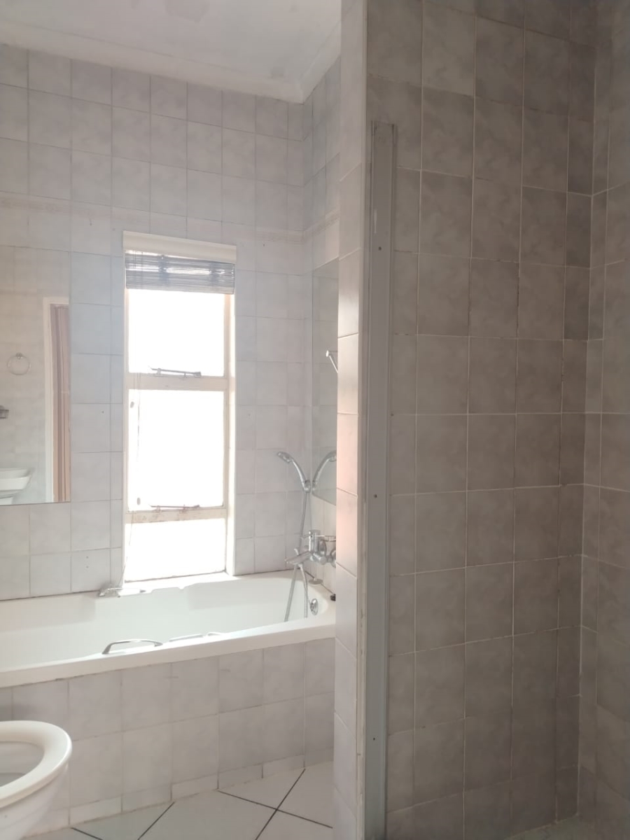 3 Bedroom Property for Sale in Delville Gauteng