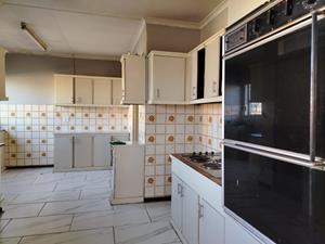 To Let 3 Bedroom Property for Rent in Albemarle Gauteng