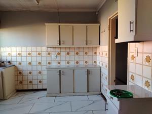 To Let 3 Bedroom Property for Rent in Albemarle Gauteng