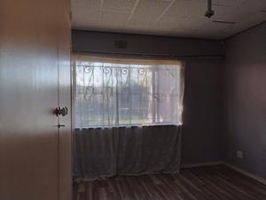 To Let 3 Bedroom Property for Rent in Albemarle Gauteng