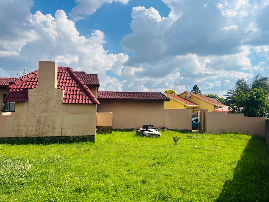 3 Bedroom Property for Sale in Birch Acres Gauteng