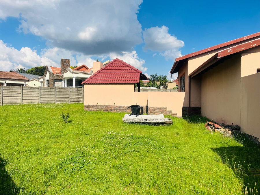 3 Bedroom Property for Sale in Birch Acres Gauteng
