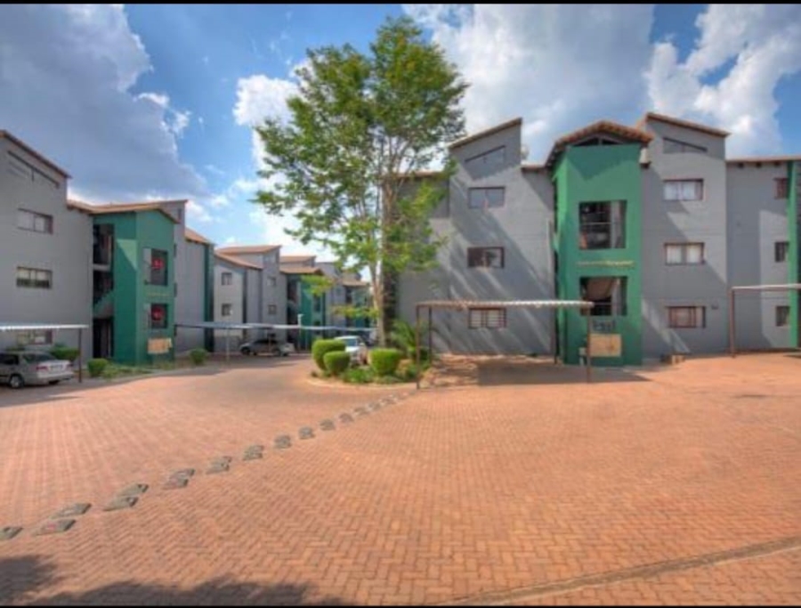 To Let 2 Bedroom Property for Rent in Honeydew Gauteng