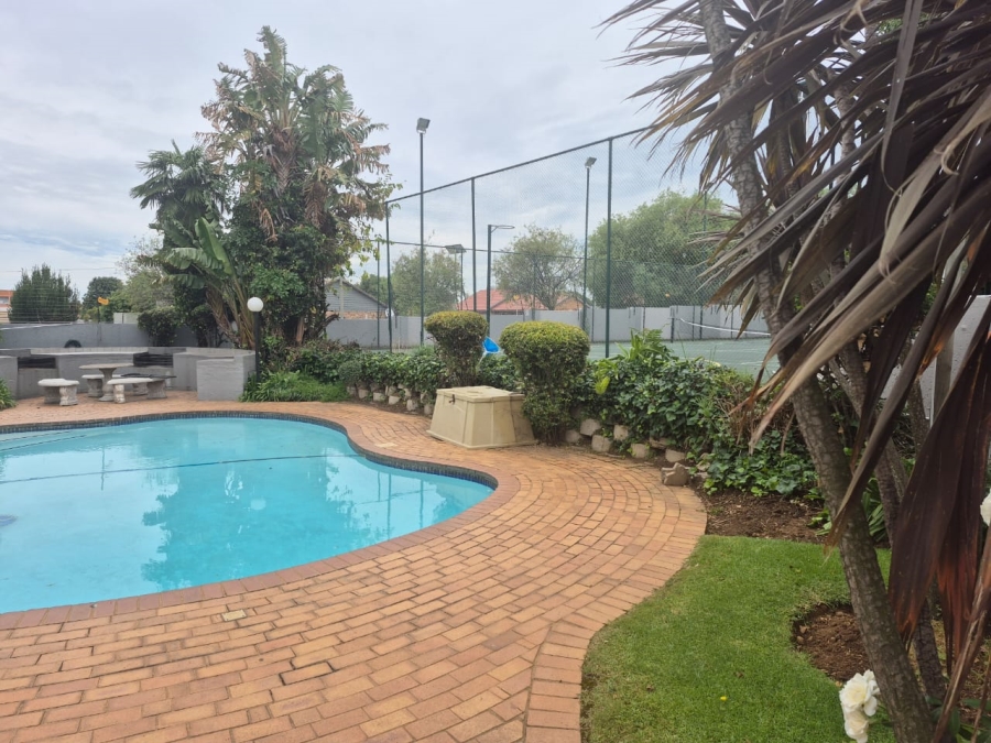 2 Bedroom Property for Sale in Eden Glen Gauteng