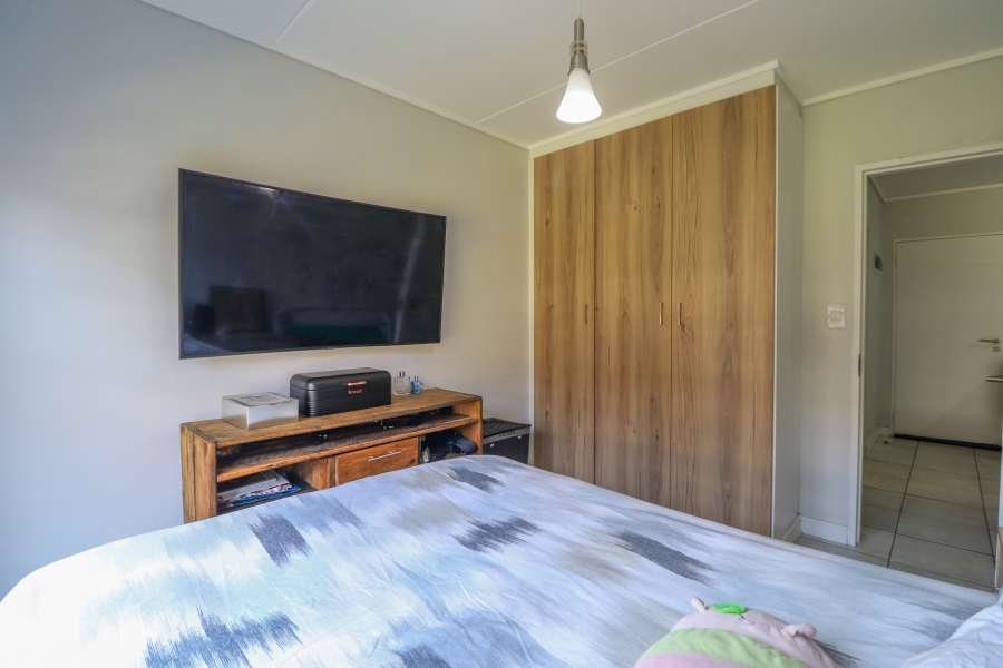 To Let 1 Bedroom Property for Rent in Linbro Park Gauteng