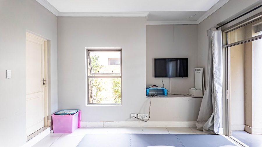 4 Bedroom Property for Sale in Southdowns Estate Gauteng