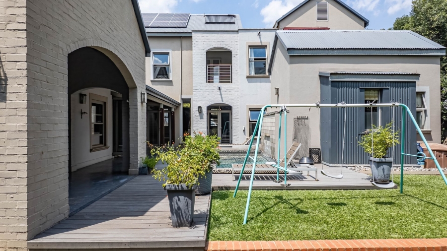 4 Bedroom Property for Sale in Southdowns Estate Gauteng