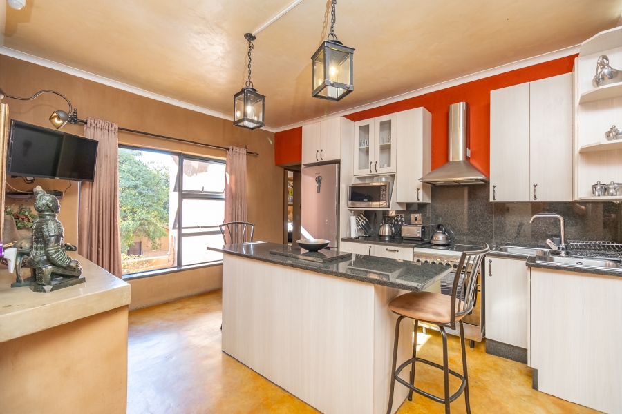 12 Bedroom Property for Sale in Ferndale Gauteng