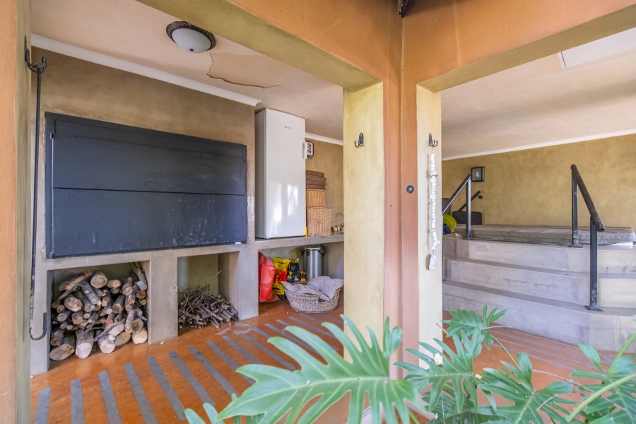 12 Bedroom Property for Sale in Ferndale Gauteng