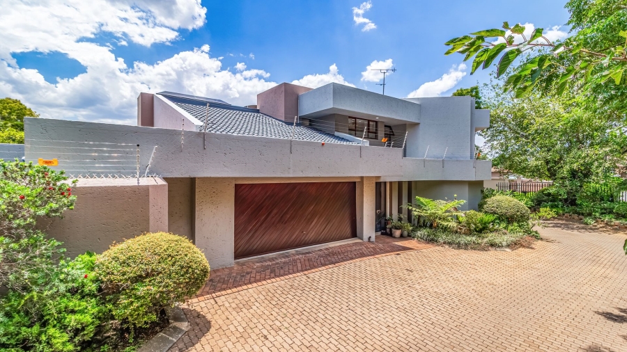 3 Bedroom Property for Sale in Bedfordview Gauteng