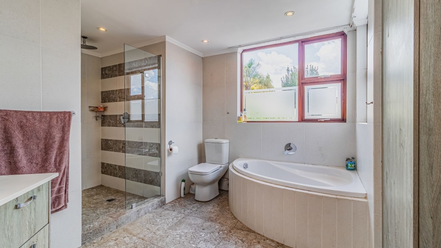 3 Bedroom Property for Sale in Bedfordview Gauteng