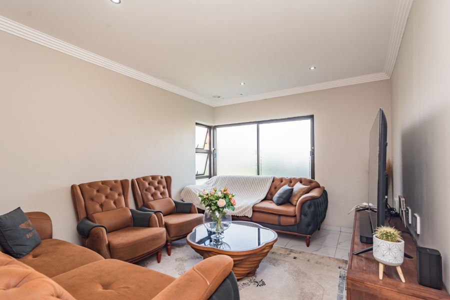 3 Bedroom Property for Sale in Wildtuinpark Gauteng