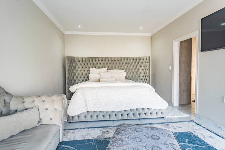 3 Bedroom Property for Sale in Wildtuinpark Gauteng